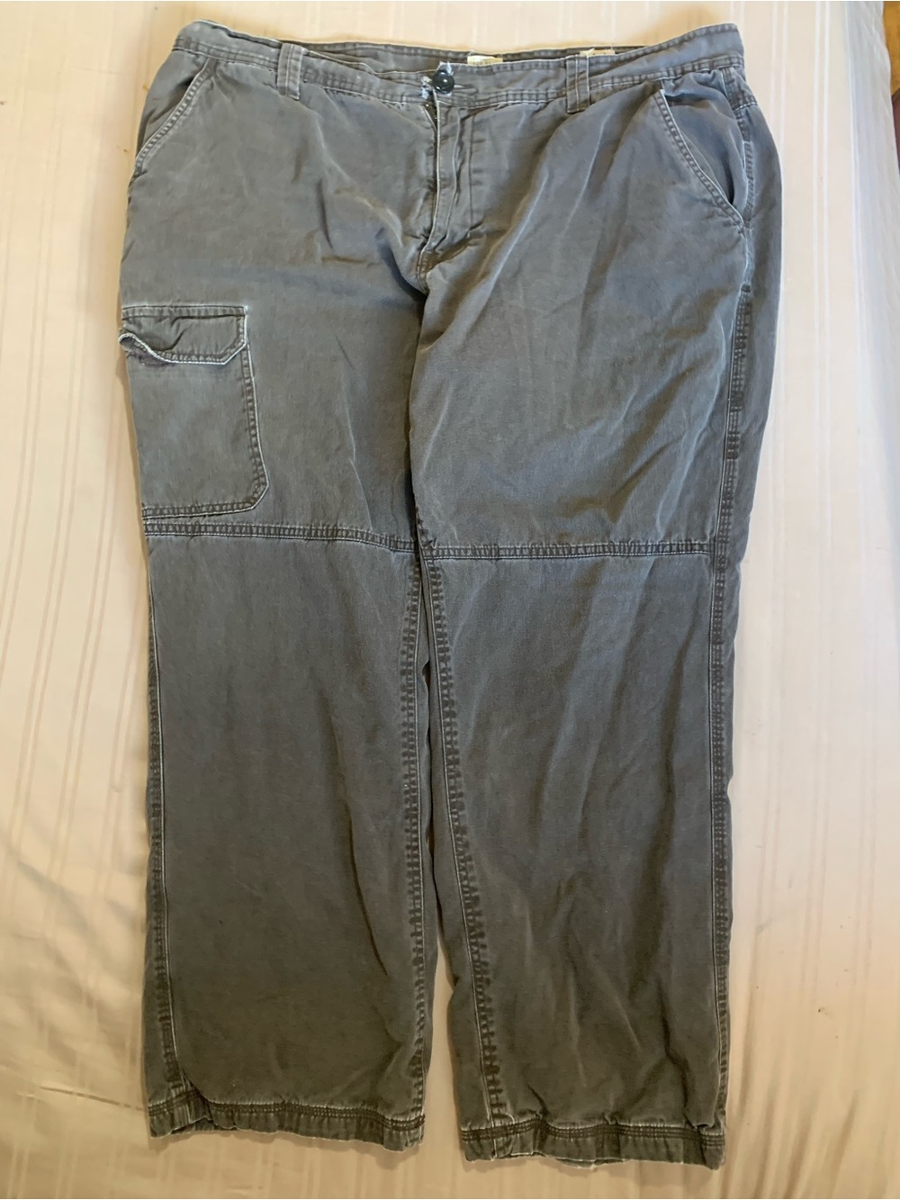 RedHead Men's Gray Cargo Pants with Utility Pocket
